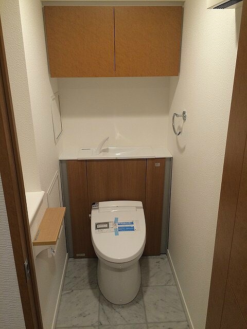 リーガル京都烏丸東の物件内観写真