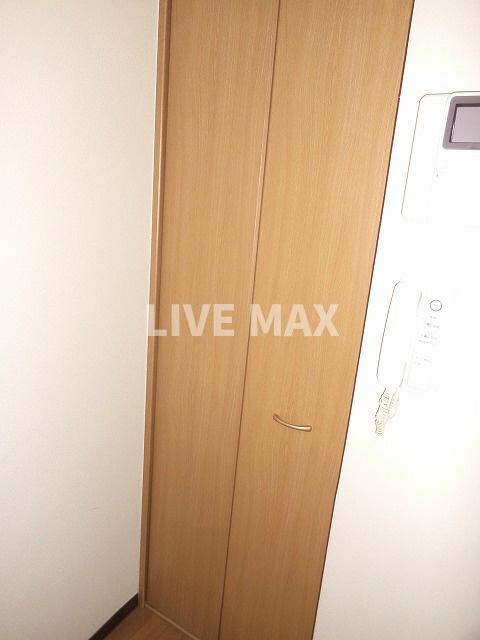 プレサンス京都二条城前の物件内観写真