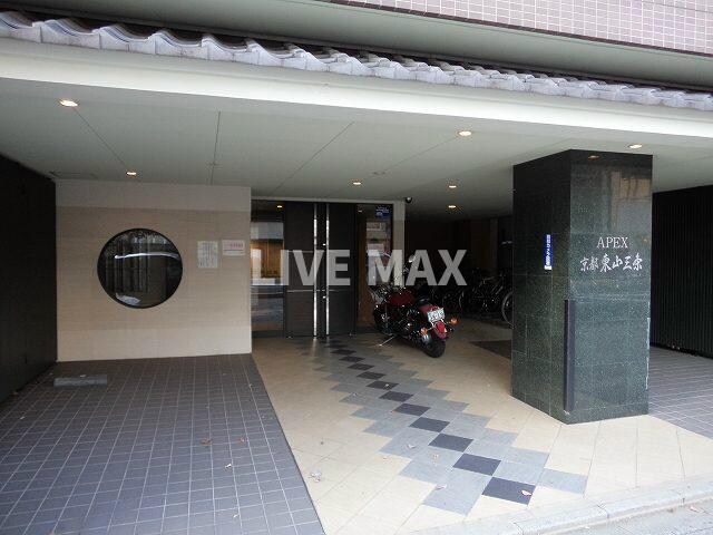 エイペックス京都東山三条の物件外観写真