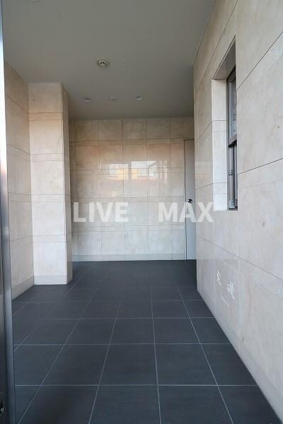 エスポアール西大路の物件外観写真