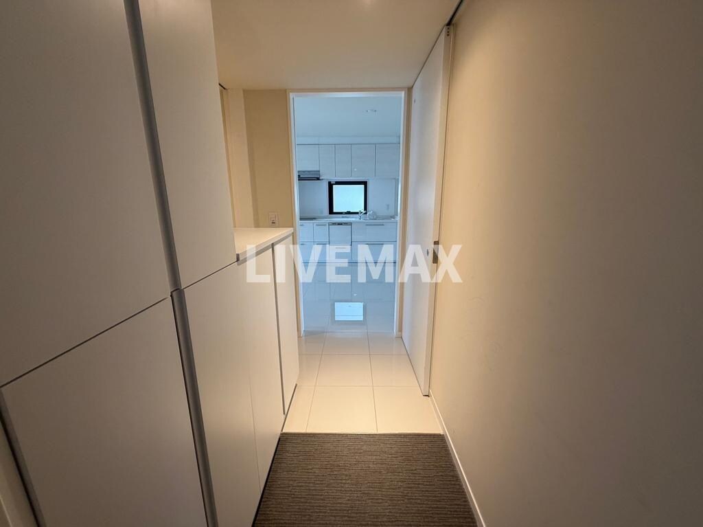 プランドール神宮丸太町の物件内観写真