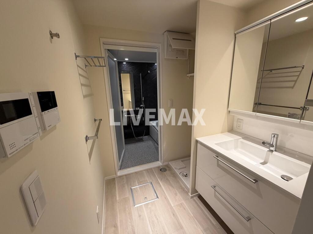 プランドール神宮丸太町の物件内観写真