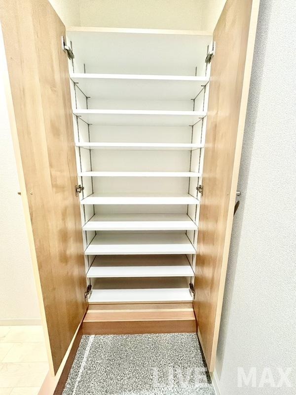 サンシティ四条西洞院の物件内観写真