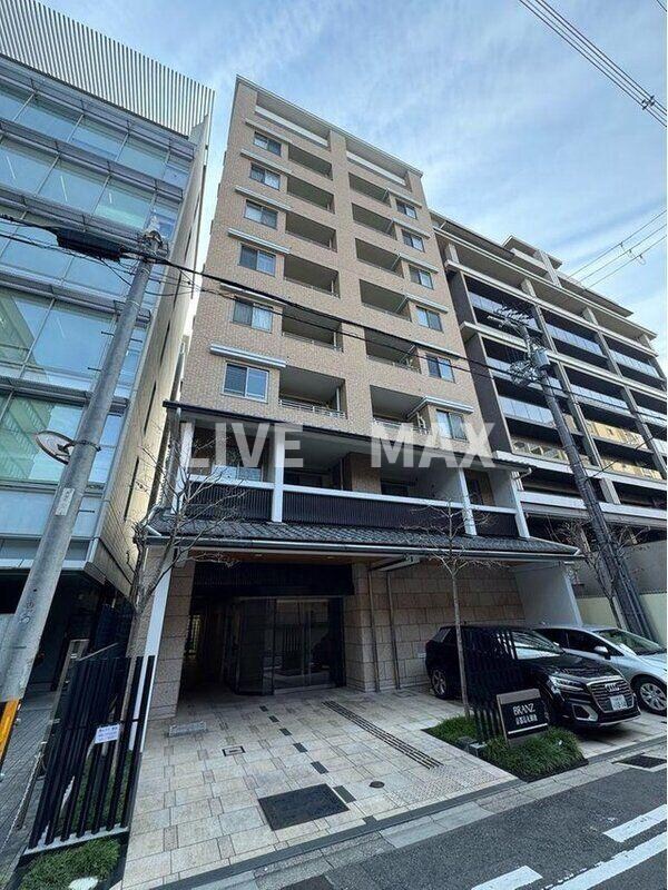 ブランズ京都烏丸御池の物件外観写真