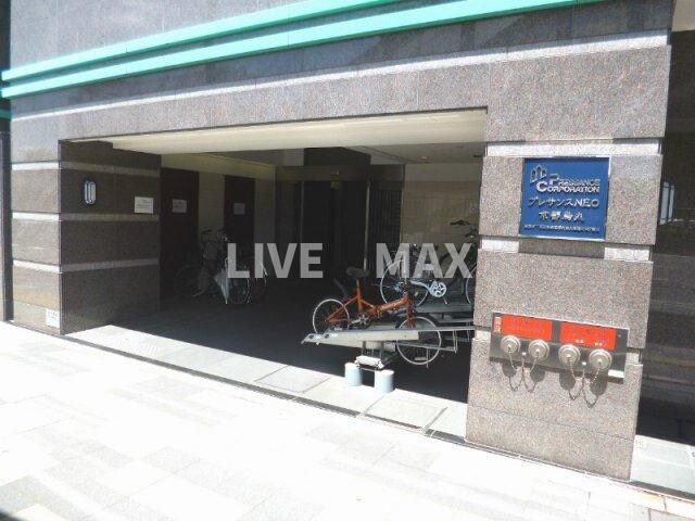 プレサンスNEO京都烏丸の物件外観写真