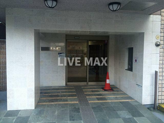 ティムール九条の物件外観写真