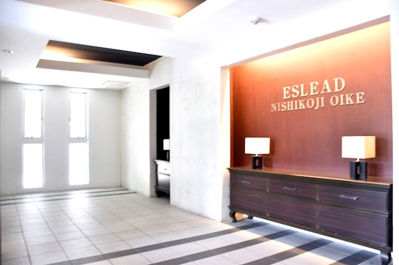 エスリード西小路御池の物件外観写真