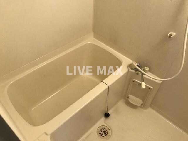 ヴィヴァーチェ四条大宮の物件内観写真