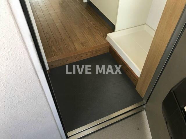 ヴィヴァーチェ四条大宮の物件内観写真