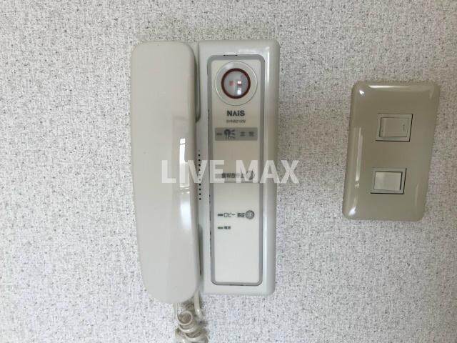 ヴィヴァーチェ四条大宮の物件内観写真