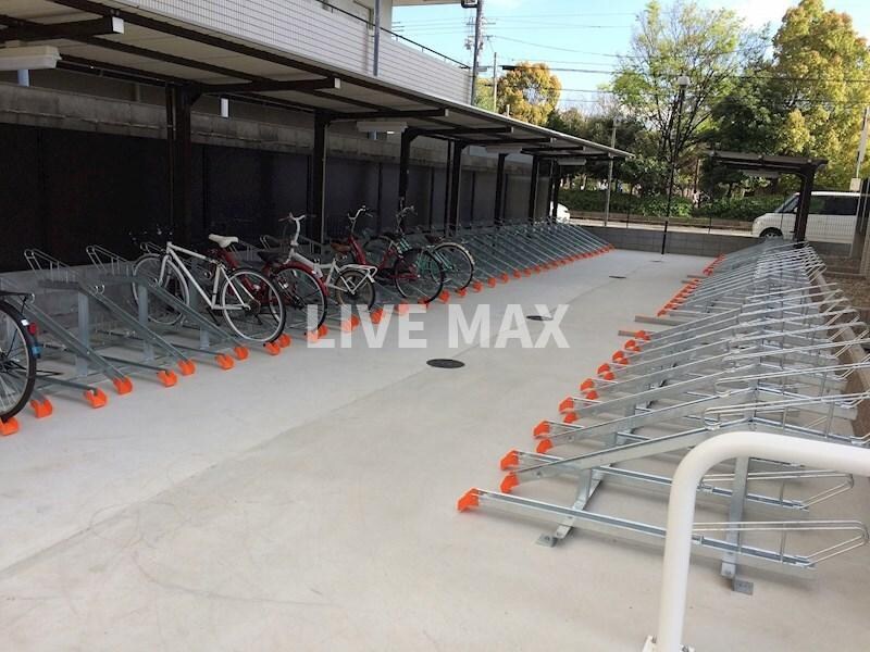 PIERIS GARDENの物件外観写真