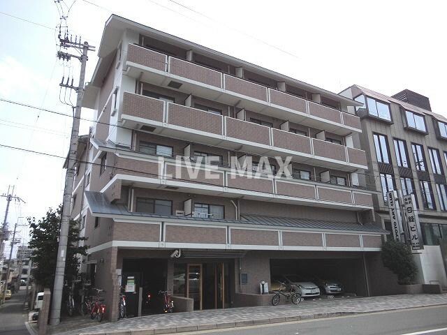 プレサンス京都二条城前の物件外観写真