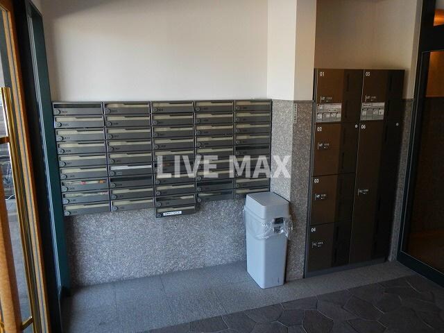 プレサンス京都二条城前の物件内観写真