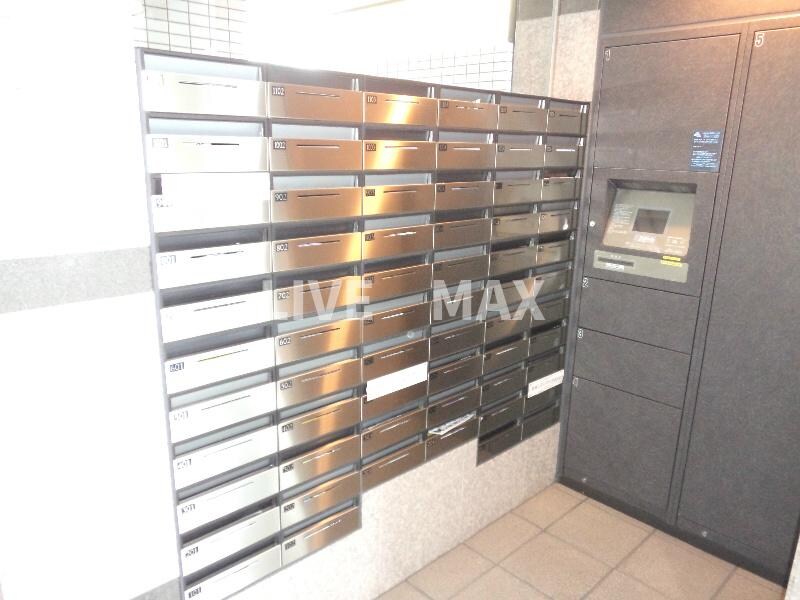 アスヴェル京都外大前の物件外観写真