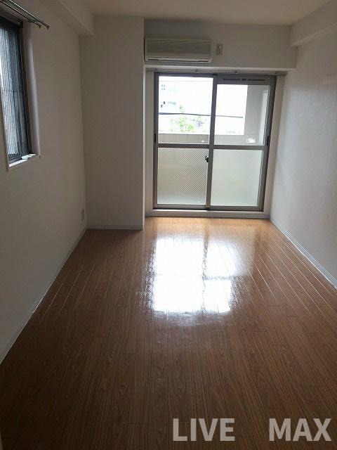 ロイヤルシティ西大路の物件内観写真