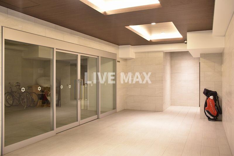 クリスタルグランツ京都西大路の物件外観写真