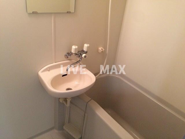 ブランネージュ四条大宮の物件内観写真