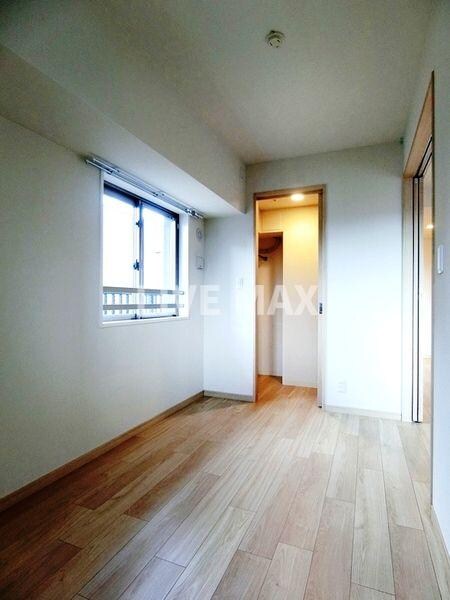 プレサンスロジェ京都烏丸五条の物件内観写真