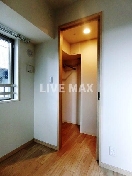 プレサンスロジェ京都烏丸五条の物件内観写真