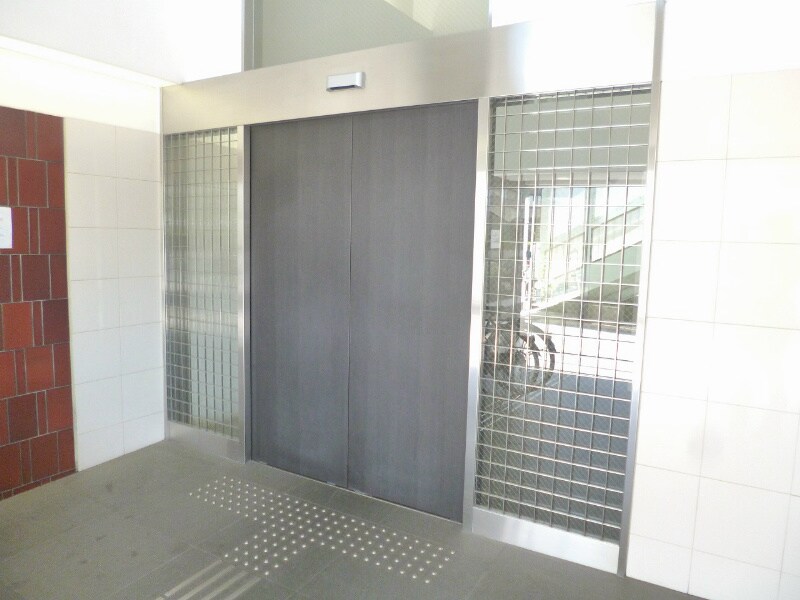 プレサンスNEO京都烏丸の物件内観写真