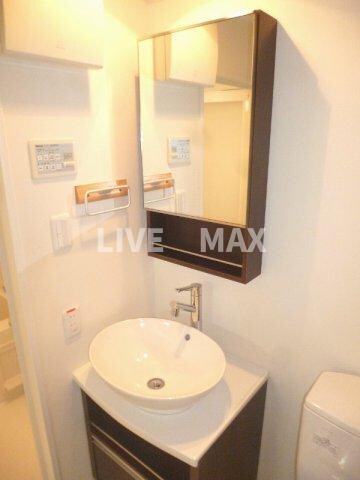 プレサンスNEO京都烏丸の物件内観写真