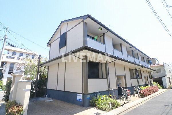 メゾン上七軒の物件外観写真