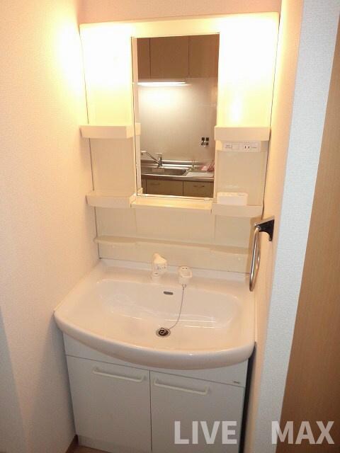 nexus伊香の物件内観写真