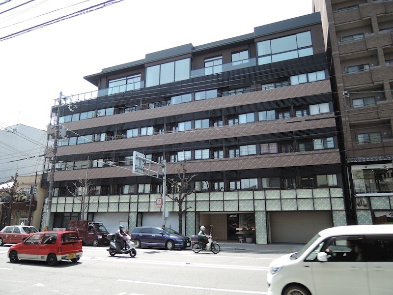 グランスイート鴨川の物件外観写真