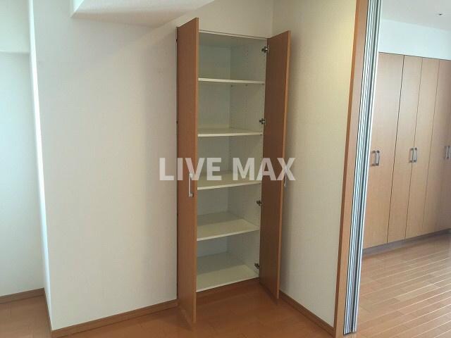 リーガル京都烏丸御池の物件内観写真