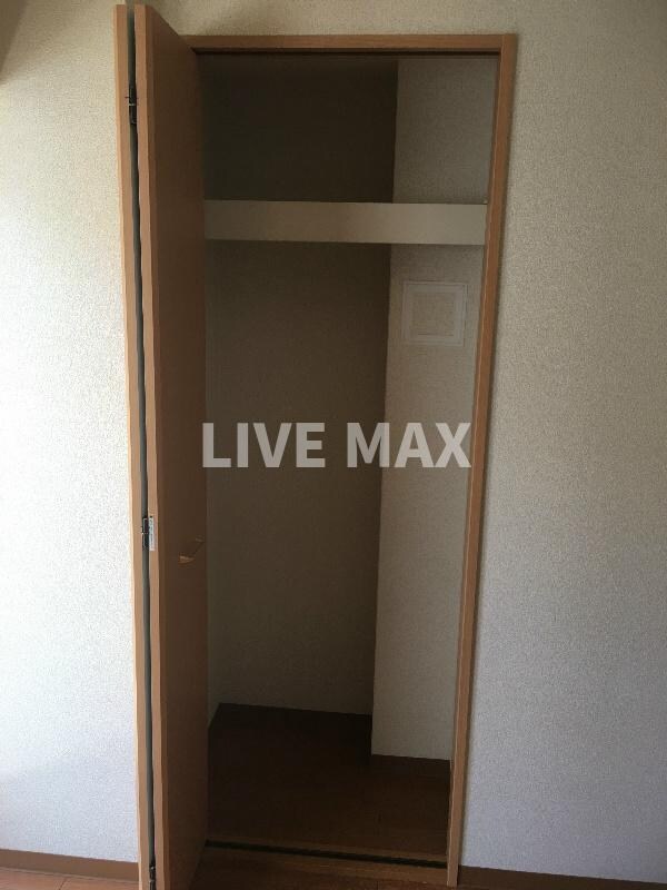 Belle・Forme平安の物件内観写真