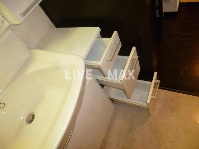 アスヴェル京都烏丸五条の物件内観写真