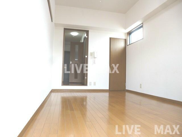 エステムコート御所南の物件内観写真