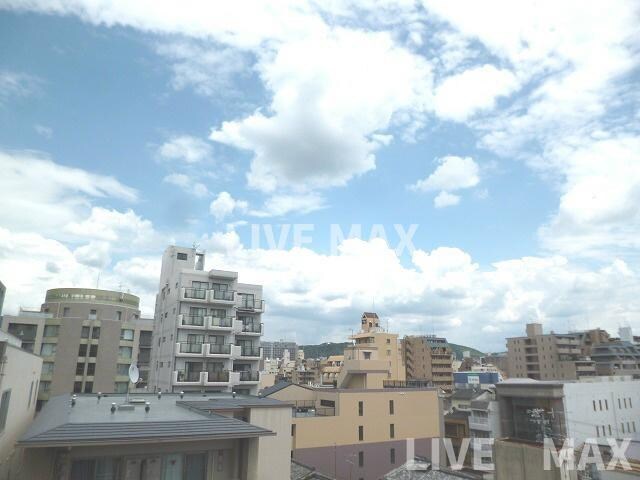 エステムコート御所南の物件内観写真