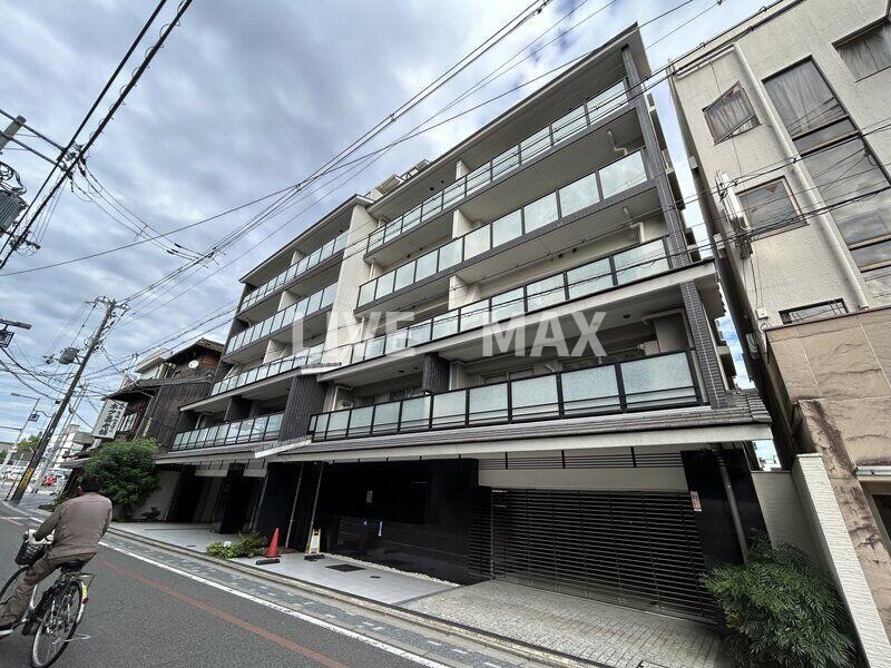 イーグルコート三条京阪の物件外観写真