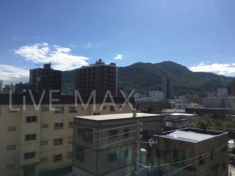 Ａｚｚｕｒｒｉ　Ｇａｒｄｅｎ山鼻の物件内観写真