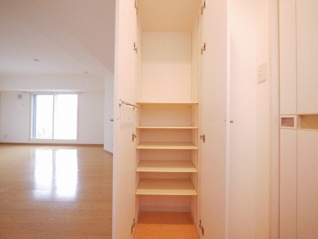 AMSTOWER南6条の物件内観写真