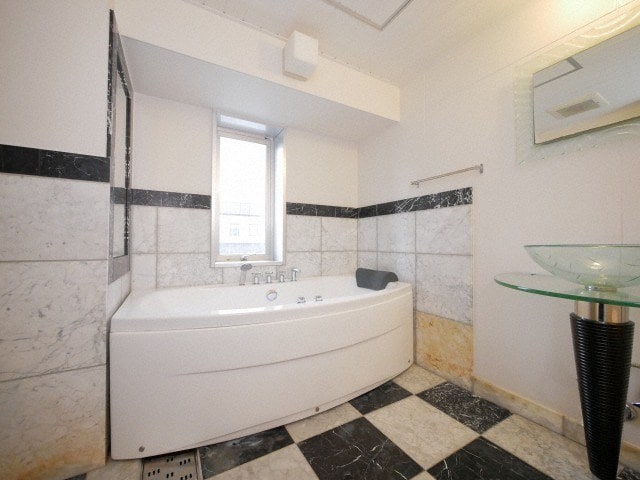 AMSTOWER南6条の物件内観写真