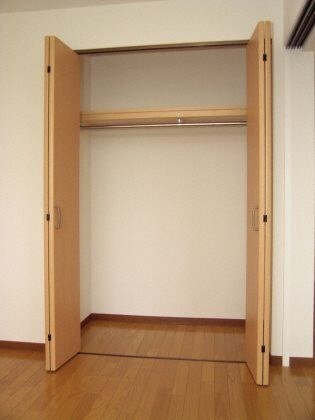 ティアラタワー中島倶楽部の物件内観写真