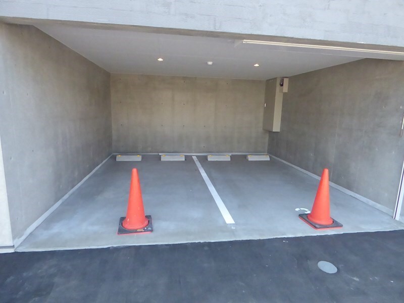 ブルーイング苗穂駅前の物件外観写真