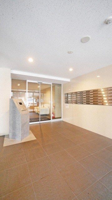 コンフォリア北三条の物件外観写真