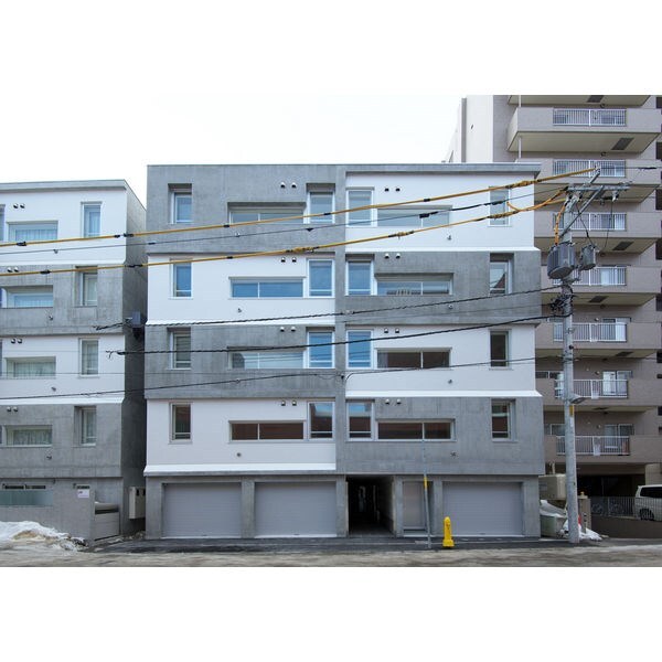 Parma(パルマ)の物件外観写真