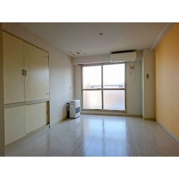 プレジール山鼻の物件内観写真