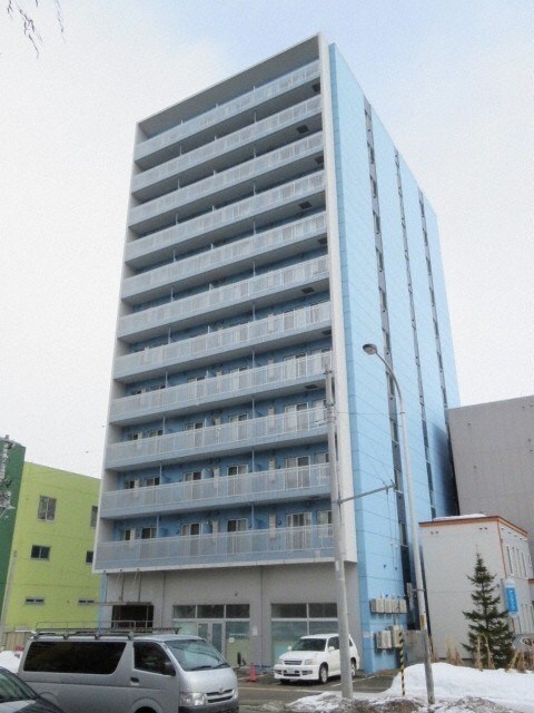 ビッグパレス南６条の物件外観写真