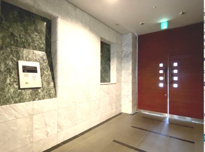 アルファスクエア大通の物件外観写真