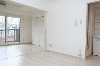 ティアラ資生館の物件内観写真