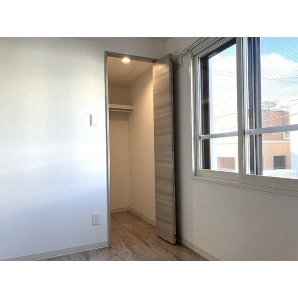 グランドサクセスピスタの物件内観写真