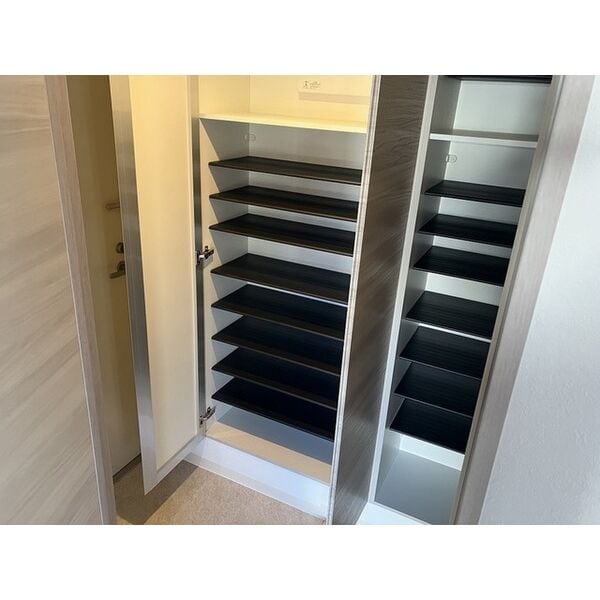 グランドサクセスピスタの物件内観写真