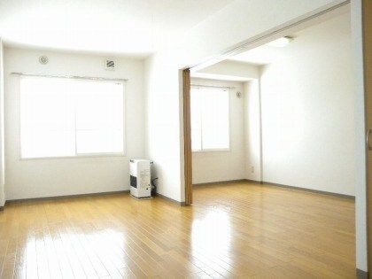 サンテラス宮の森の物件内観写真