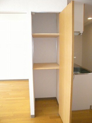 サンテラス宮の森の物件内観写真