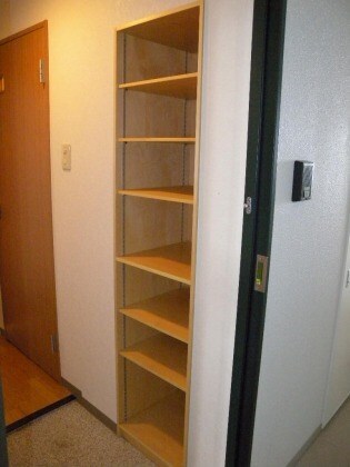 サンテラス宮の森の物件内観写真